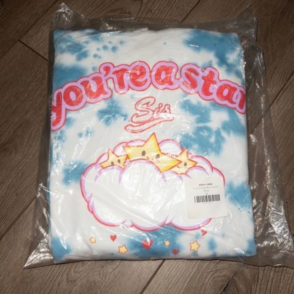 NIP BSR By Samii Ryan You’re A Star Sis Tie Dye Hooded Sweatshirt Size Medium - Picture 2 of 6